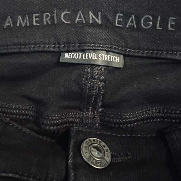 American Eagle Women's Next Level Stretch Distressed Black Skinny Jeans Size 8 - Picture 9 of 11